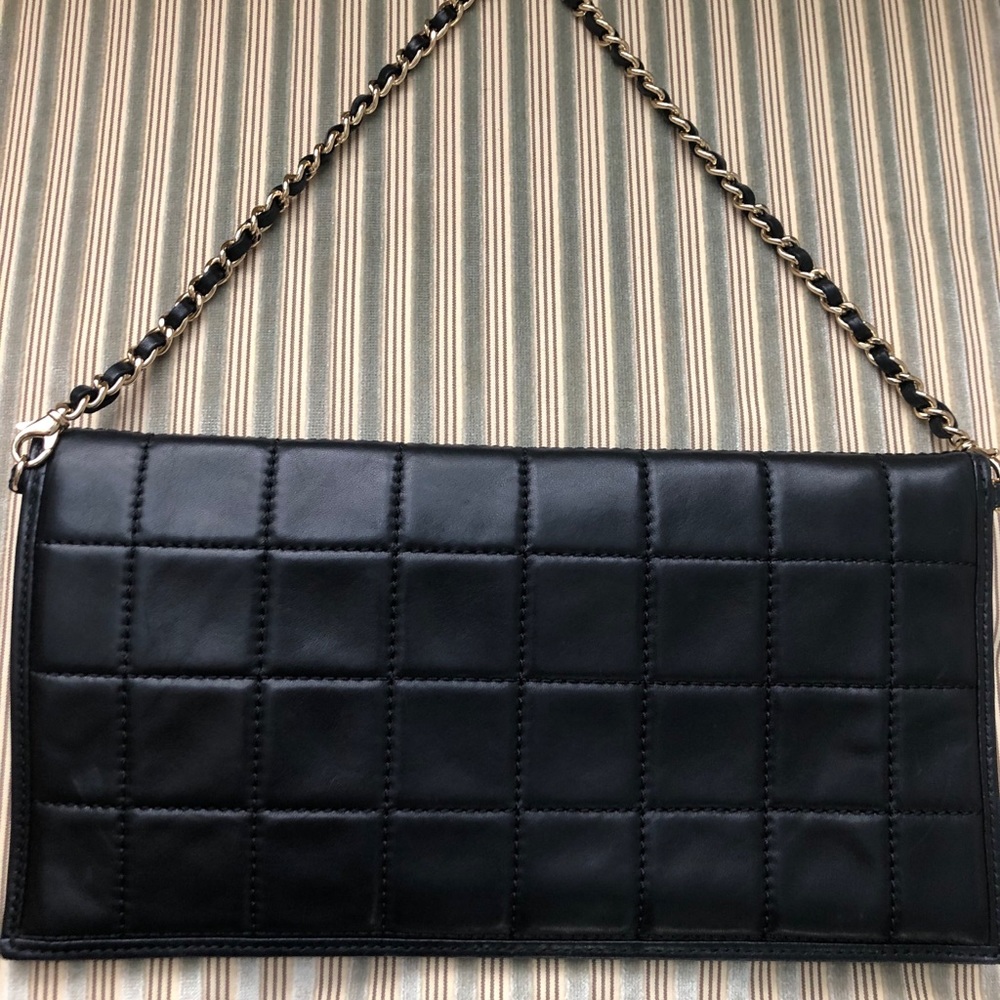 CHANEL Clutch - Picture 2 of 14